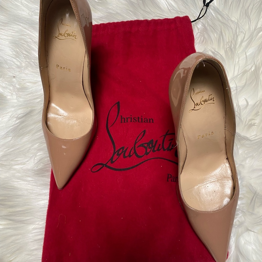 Christian Louboutin SO KATE PUMP 120 mm Nude patent Leather 38.5